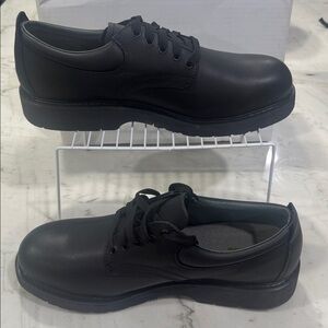 Footonic  oil resistant , non marking Black Leather Mens Athletic size 12 E3